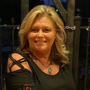 Meet your Posher, Charlene